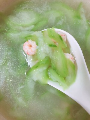 The practice measure of soup of towel gourd of shelled fresh shrimps 4