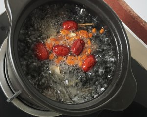 The practice measure of filling gas blood and soup of foot of chicken of medicinal food of filling ossein @ 3