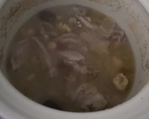 The practice measure of chicken broth of earth of Bao of arenaceous boiler of medlar of angelica dangshen red jujube 5