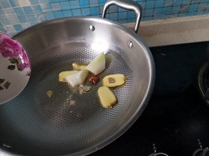 チョップのレンコンのスープの練習方法7 