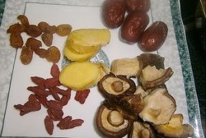 The practice measure of soup of foot of chicken of earthnut eyebrow beans 2