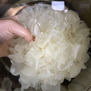 The practice measure that soup of bright tremella red jujube gives gum ten minutes 3