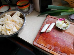 The practice measure of soup of chop lotus root 4