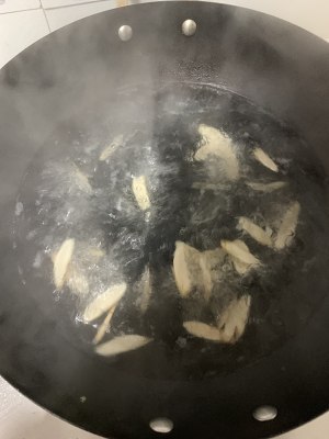 The practice step that winter takes filling ginseng chicken broth 5