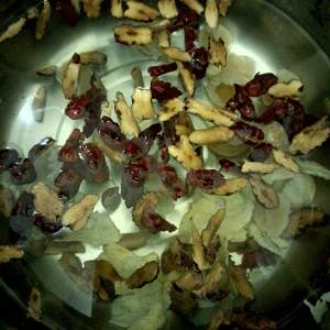 The practice measure of tea of angelica of longan of gas blood double Bu Gongzao 10