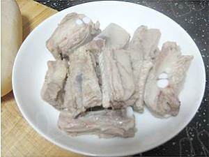 The practice measure of soup of chop of earthnut of lotus lotus root 1