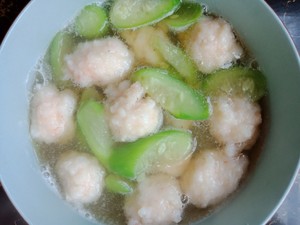 Qing Dynasty is sweet the practice measure of slippery soup of towel gourd shrimp 8
