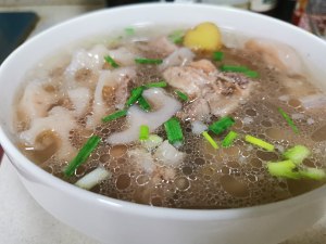 Chen Qingは、蓮の根の切り身のスープを、分割お姉さんの蓮根のチョップ（非常に簡単な練習）練習対策3