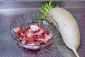 Qiu Dongzi fills - the practice measure of soup of white turnip sirlon 1