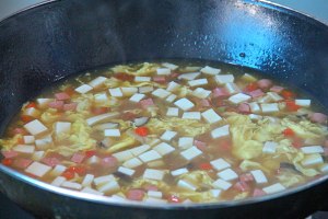 The practice measure of a thick soup of acerbity hot bean curd 5