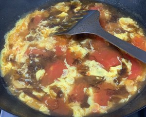 The practice measure of beautiful soup of egg of laver of tomato dried small shrimps 9