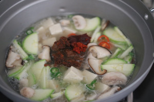 The practice measure of big sauce soup 4