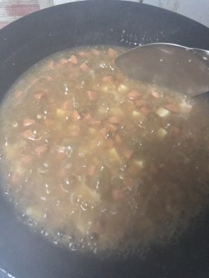 The practice measure of a thick soup of ground meat bean curd 8