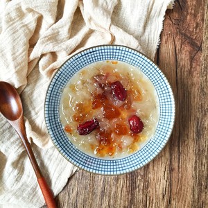 The practice measure of a thick soup of red jujube of peach glue tremella 3