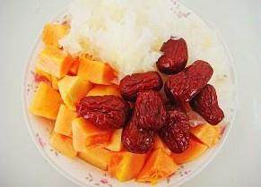 The practice measure of soup of tremella of red jujube Chinese flowering quince 3