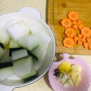 The practice measure of soup of wax gourd beautiful clam 4