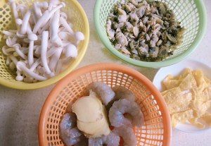 The practice measure of soup of seafood bacterium mushroom 1