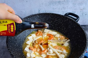The practice measure of brighter than little fresh pork seafood bean curd 9