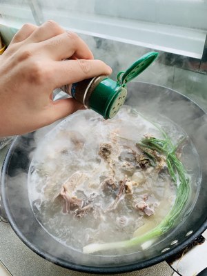 The duck with simple acme wears Bao soup (had exceeded drunk practice measure 5