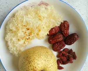 The practice measure of soup of snow pear tremella 1