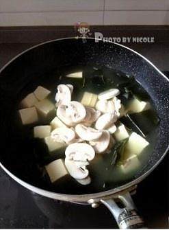 The practice measure of soup of kelp bean curd 6