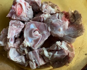 Greedy cry the practice measure of the soup of hotpot of Xianggu mushroom carrot of adjoining child 4