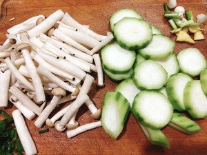 Delicacy arrives the practice measure of soup of exploded egg of stay of proceedings of towel gourd bacterium 1