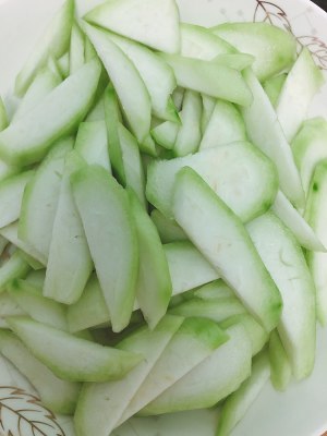 The practice measure of soup of towel gourd of shelled fresh shrimps 2