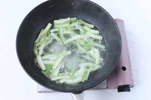 The practice measure of soup of bean curd of Sun of towel gourd bamboo 6