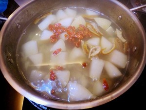 Relieve a cough the practice measure of soup of pear of wet one's whistle 5
