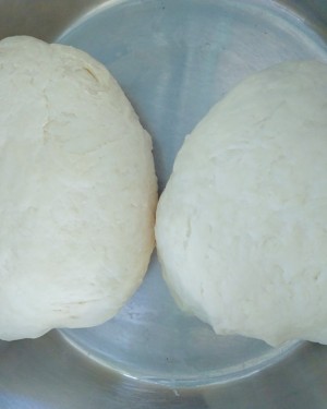 Boiled dumpling of hotpot caraway stuffing (soup of steamed stuffed bun, hamburger, a round mass of food) practice measure 1