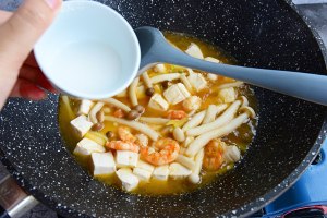 The practice measure of brighter than little fresh pork seafood bean curd 10