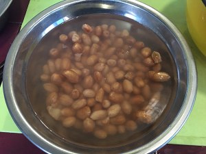 The practice measure of soup of earthnut chicken foot 4