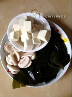 The practice measure of soup of kelp bean curd 1