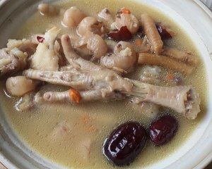 The practice measure of filling gas blood and soup of foot of chicken of medicinal food of filling ossein @ 4