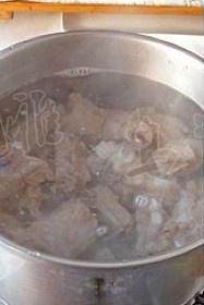 The practice measure of chop of boiled in clear soup 5