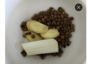 Boiled dumpling of hotpot caraway stuffing (soup of steamed stuffed bun, hamburger, a round mass of food) practice measure 4