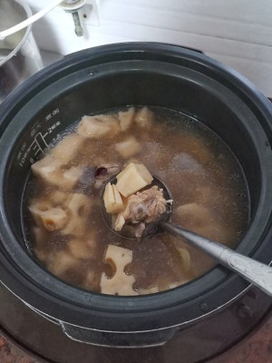 The practice measure of the soup of chop of lotus lotus root of division elder sister 5