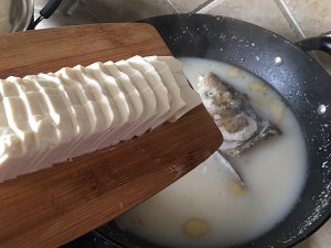 The practice measure of soup of piscine head bean curd 21