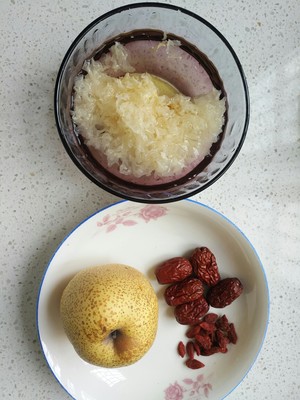 The practice measure of soup of snow pear tremella 2