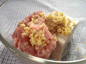 The practice measure of soup of dumpling of white turnip bean curd 2