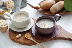 The practice measure of a thick soup of lotus root of sweet-scented osmanthus pear 16