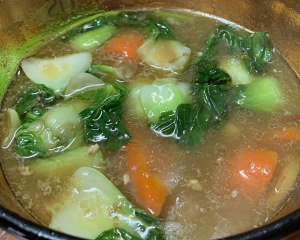 Greedy cry the practice measure of the soup of hotpot of Xianggu mushroom carrot of adjoining child 8