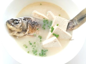 The practice measure of soup of crucian carp fish 13