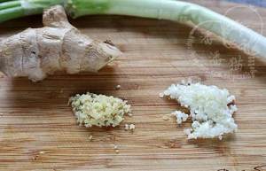 The practice measure of soup of a round mass of food of wax gourd quick-boil 1