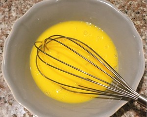 Fresh and tender egg spends corn the practice measure of soup 3