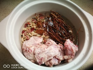 The practice measure of keel of careless Bao of bone of chicken of  Xiao  wet soup 2
