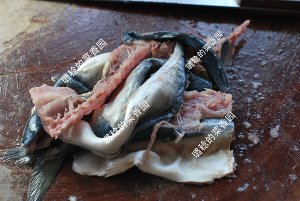 The hand is done [soup of Spanish mackerel a round mass of food] practice measure 4