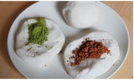 The practice measure of coloured glaze stuffed dumplings masse of glutinous rice flour served in soup 4