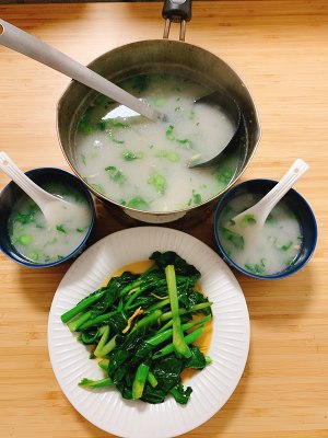 The practice measure of soup of taro green vegetables 4
